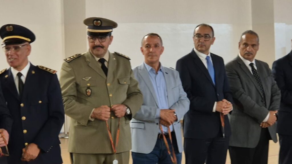 الدرك الملكي بأكادير ينظم دوريا في كرة القدم المصغرة تخليدا للذكرى 69 لتأسيس القوات المسلحة الملكية. (+ صور وفيديو) 11 WhatsApp Image 2025 05 14 at 23.28.12