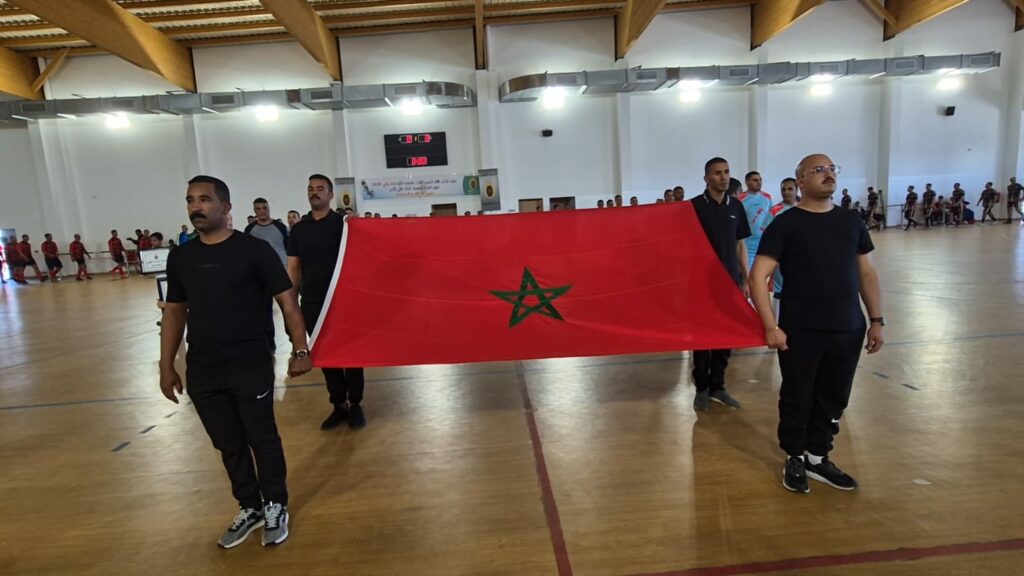 الدرك الملكي بأكادير ينظم دوريا في كرة القدم المصغرة تخليدا للذكرى 69 لتأسيس القوات المسلحة الملكية. (+ صور وفيديو) 37 WhatsApp Image 2025 05 14 at 23.28.15 7