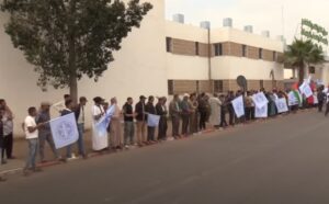 مهنيو نقل البضائع يلتئمون في وقفة احتجاجية أمام سوق الجملة بإنزكان 7 c35655e6 c6fb 445f 98d8 72049606e17c