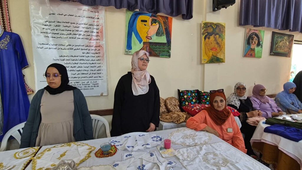خبز "تفارنوت" وكروشي نساء أكادير… حين تصنع الجدّات معجزات الإبداع في صمت (+ فيديو و صور) 25 Association Amal pour les retraites et les personnes agees dAgadir prefecture dIda Outanane 5