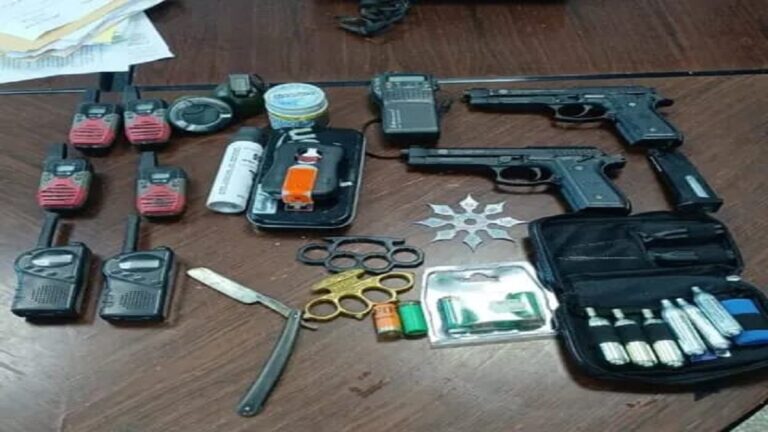 إحباط تهريب أسلحة بعد توقيف شاحنة قادمة من فرنسا