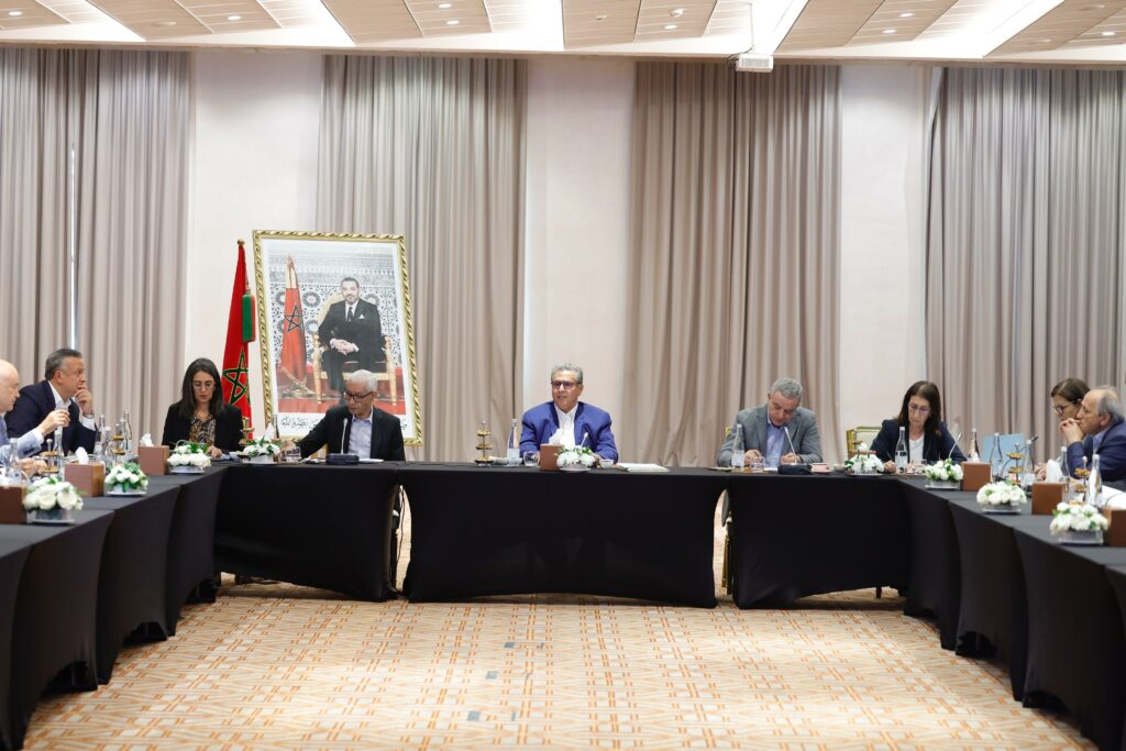 اجتماع المكتب السياسي لحزب التجمع الوطني للأحرار بأكادير: قضايا حيوية وإنجازات وطنية