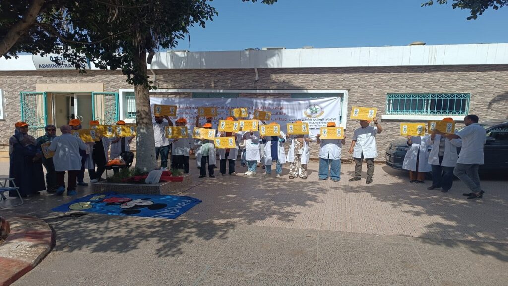 احتجاجات بمستشفى إنزكان.. الأطر الصحية تدق ناقوس الخطر بسبب “الوضع الكارثي” بقسم الأمراض النفسية