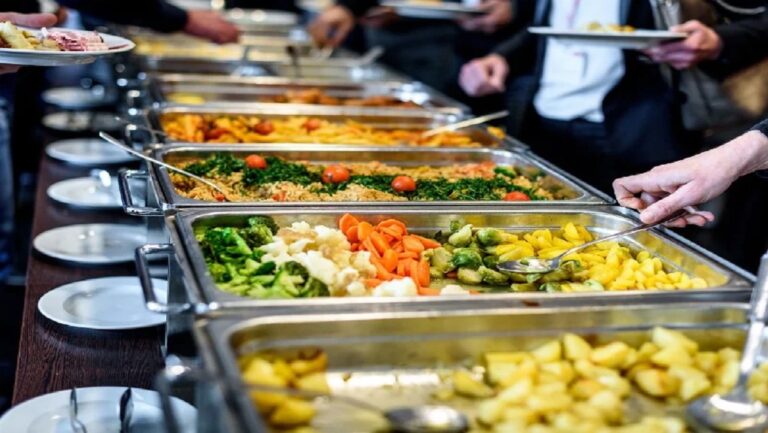 ارتفاع شكاوى المستهلكين في الصيف.. مطالب بمراقبة صارمة للأسعار وجودة الخدمات