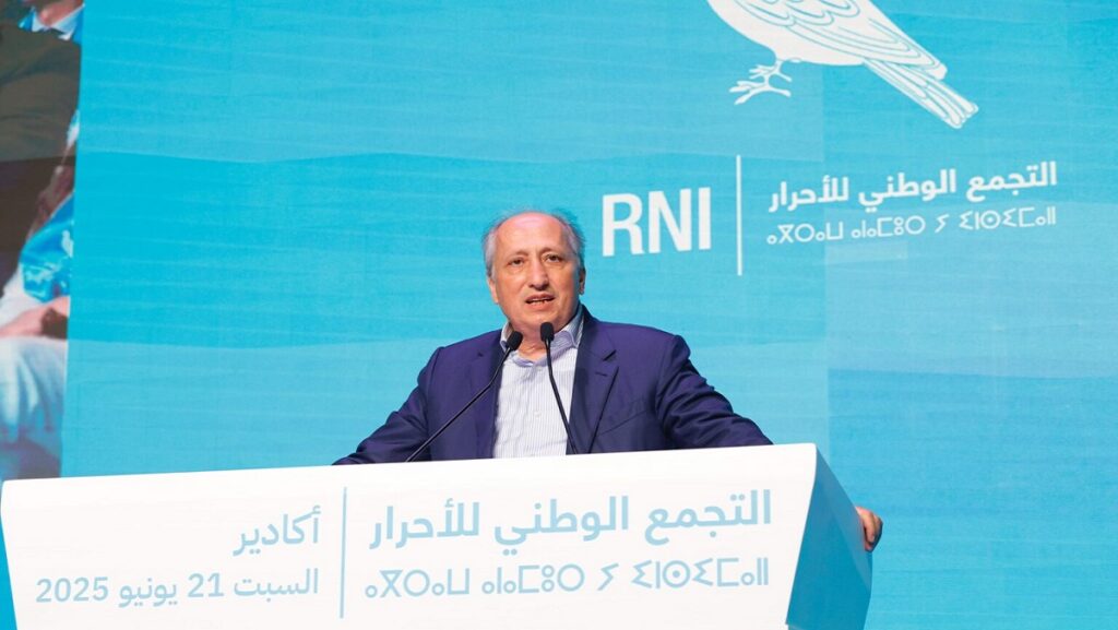 من أكادير.. الوزير برادة يستعرض حصيلة “مدارس الريادة” ويؤكد تحسن أجور نساء ورجال التعليم