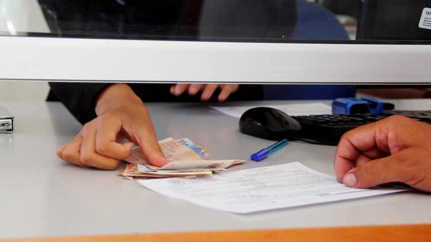 برلمانية تُحذّر من توظيف محتمل لمعطيات الدعم الاجتماعي في الانتخابات وتُسائل أخنوش