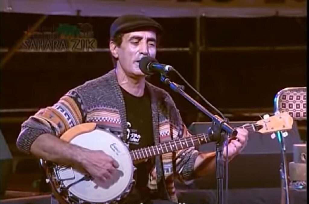 إزنزارن عبد الهادي يُحيي سهرة فنية كبرى في مهرجان تيميزار للفضة بتيزنيت 2025