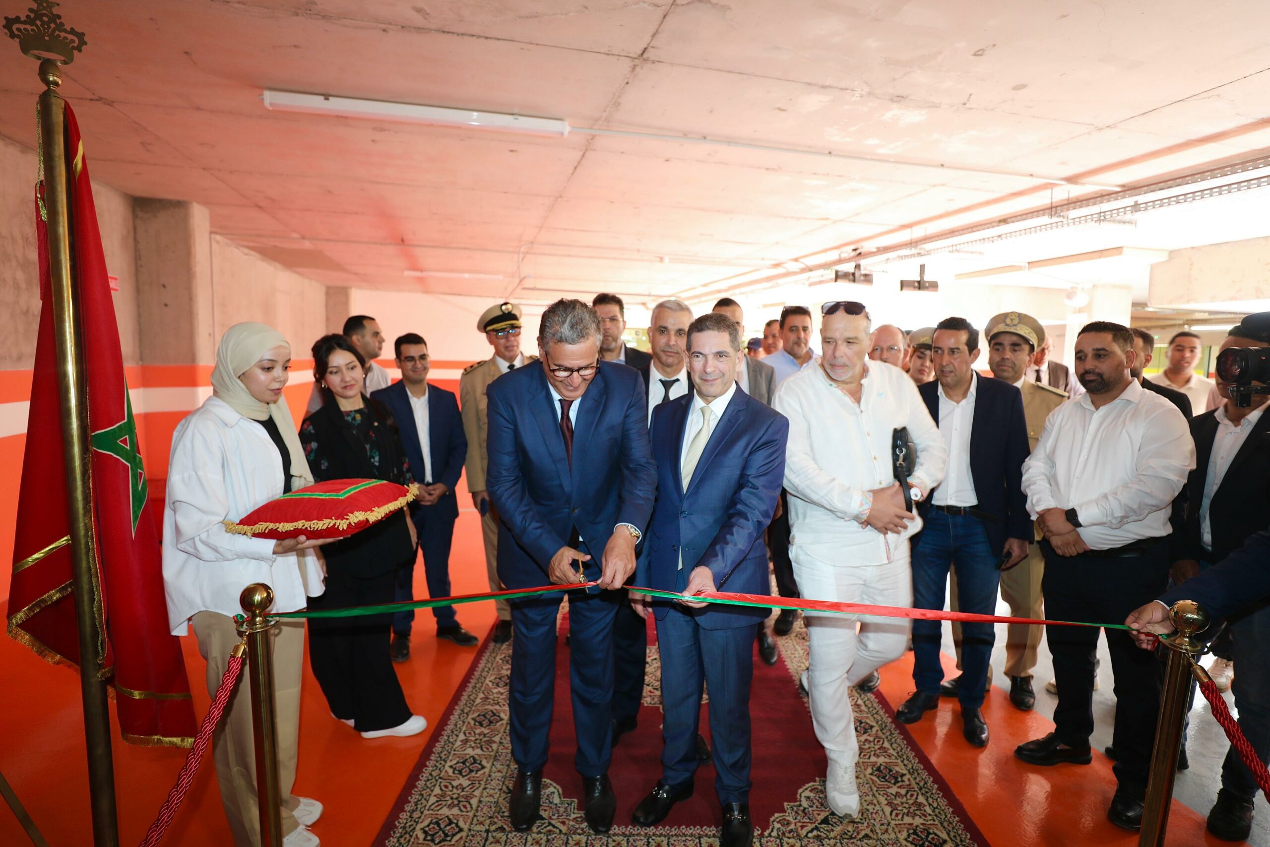 أخنوش يشرف على إطلاق مشاريع صحية ورياضية وثقافية كبرى بأكادير احتفاءً بذكرى عيد العرش (+ صور)