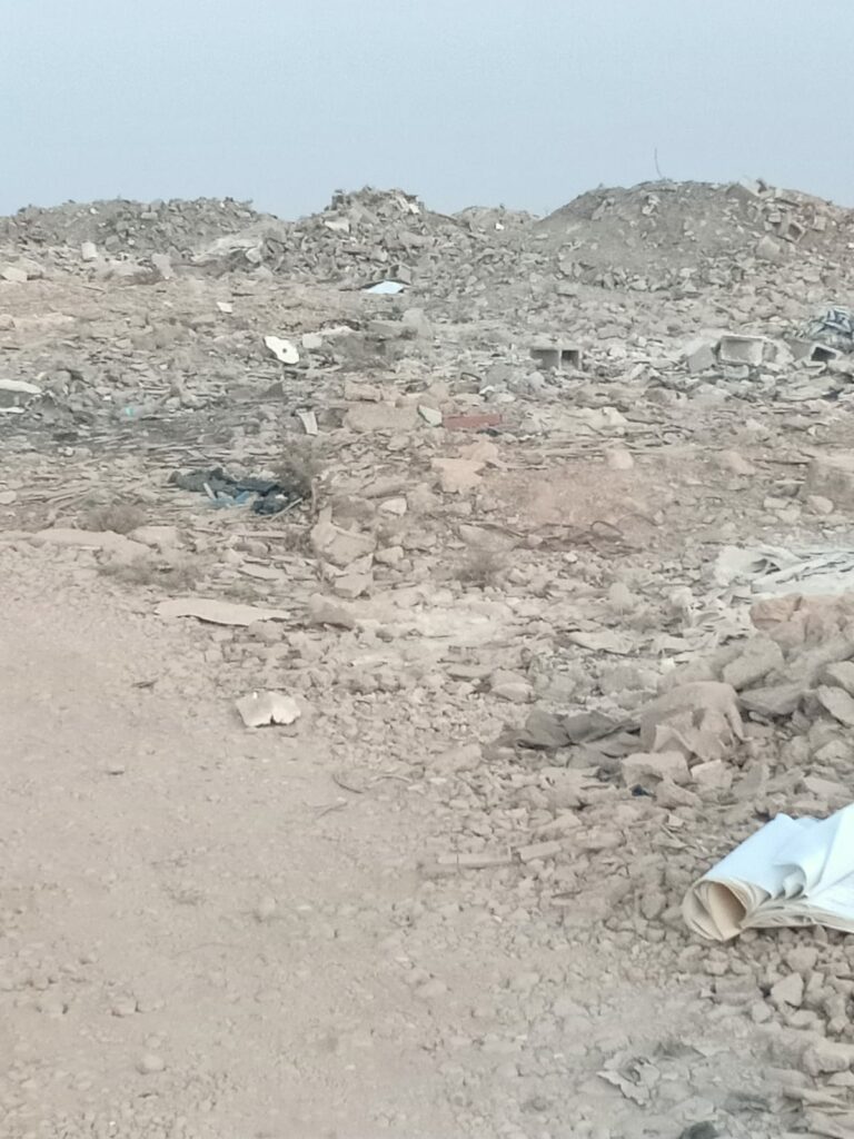 تحولت إلى مطرح عشوائي للنفايات.. تجزئة حما بتيزنيت على حافة كارثة بيئية (+ صور) 2 Decharge de dechets aleatoire 12