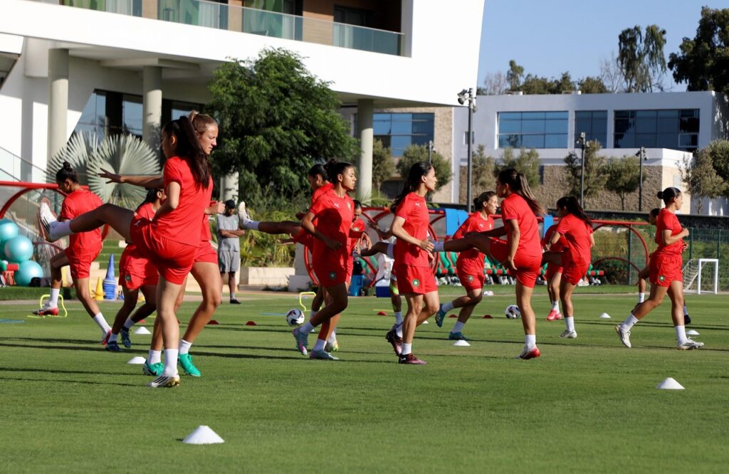 لبؤات الأطلس يصطدمن بغانا في نصف نهائي كأس إفريقيا للسيدات وسط دعم جماهيري كبير في الرباط (التوقيت والقنوات الناقلة)