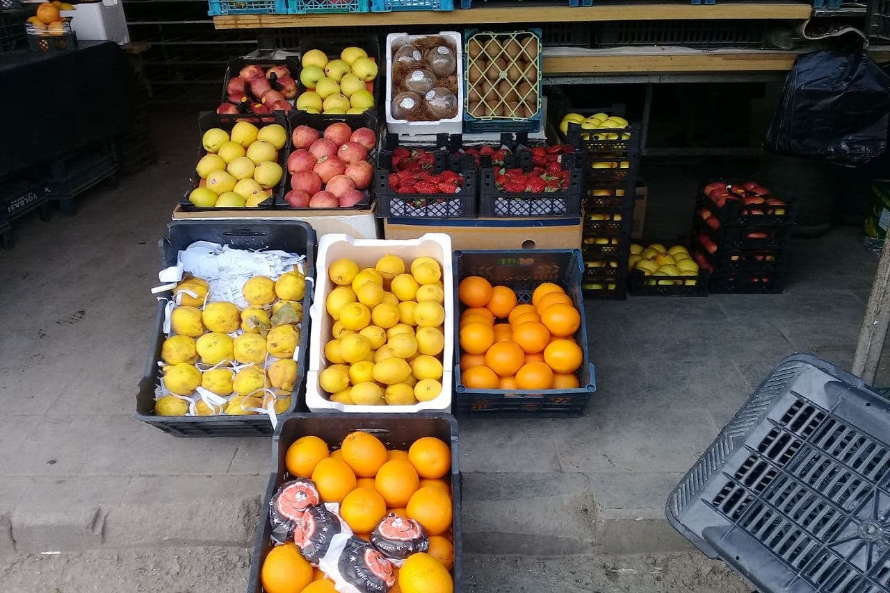 خبراء يحذرون من فواكه قد تتحول إلى مصدر للتسمم الغذائي