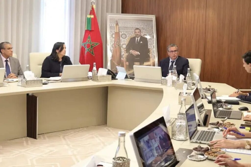 عزيز أخنوش يكشف عن الإستراتيجية المتكاملة للنهوض بسوق الشغل 2025
