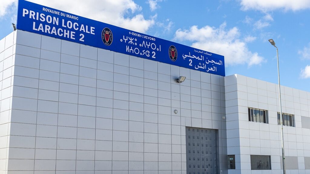 وفاة أحد المدانين في قضية “خلية شمهروش” داخل زنزانته بسجن العرائش