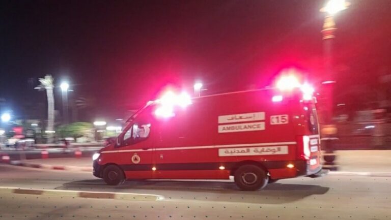 حادث سير مأساوي ينهي حياة سيدة ويثير غضب السكان