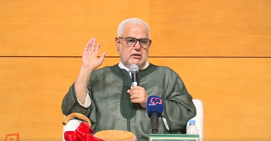 كلما تكلم بنكيران… انفجرت الساحة السياسية: السياسي الذي لا يستطيع خصومه تجاهله