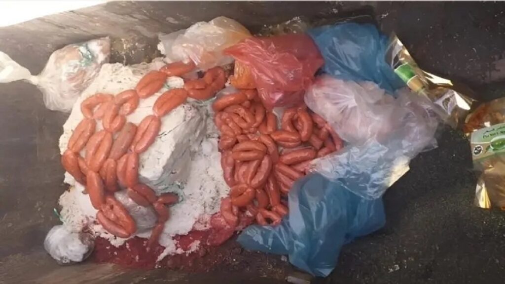حجز أزيد من 200 كلغ من اللحوم الفاسدة داخل محل للجزارة