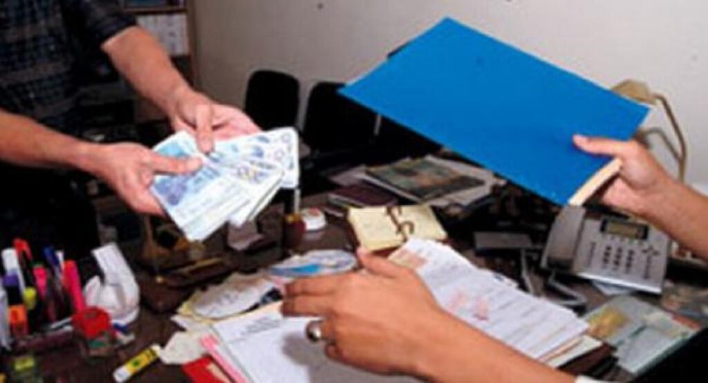 صفقات مشبوهة تفجر فضائح مدوية داخل العمالات، والمفتشية العامة تتحرك
