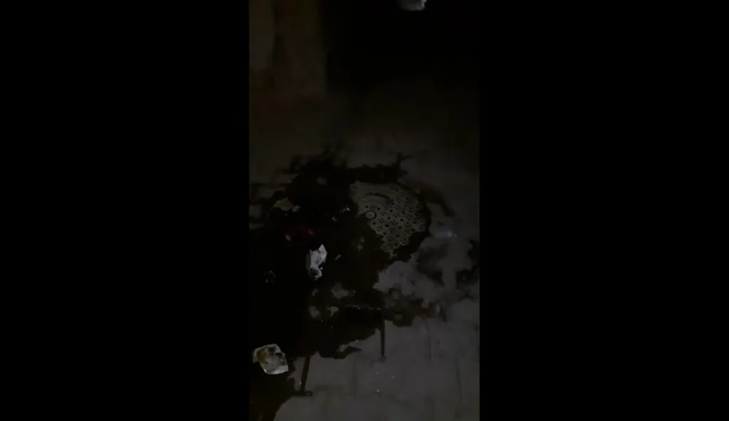 تيزنيت: روائح كريهة وأضرار صحية تهدد سكان زنقة “رغاي راميقي” بالمدينة القديمة