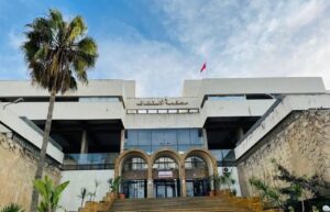 النيابة العامة بالدار البيضاء: توقيف 24 شخصا متلبسين بعرقلة السير بالطريق السيار الداخلي
