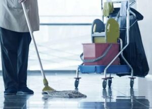 عاملات بميناء أكادير يطالبن بالإفراج عن أجور ظلت معلقة لشهرين