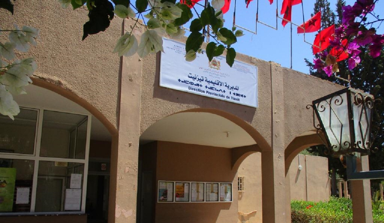 اتهامات بـ“البريكول” وتعطيل الحياة المدرسية… انتقادات حادّة لمديرية التعليم بتزنيت ودعوات للتصحيح العاجل
