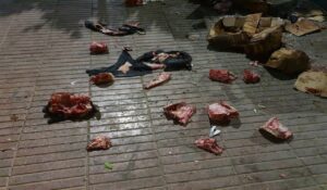 ساكنة أيت ملول تطالب بالتحقيق في بقايا لحوم مجهولة المصدر