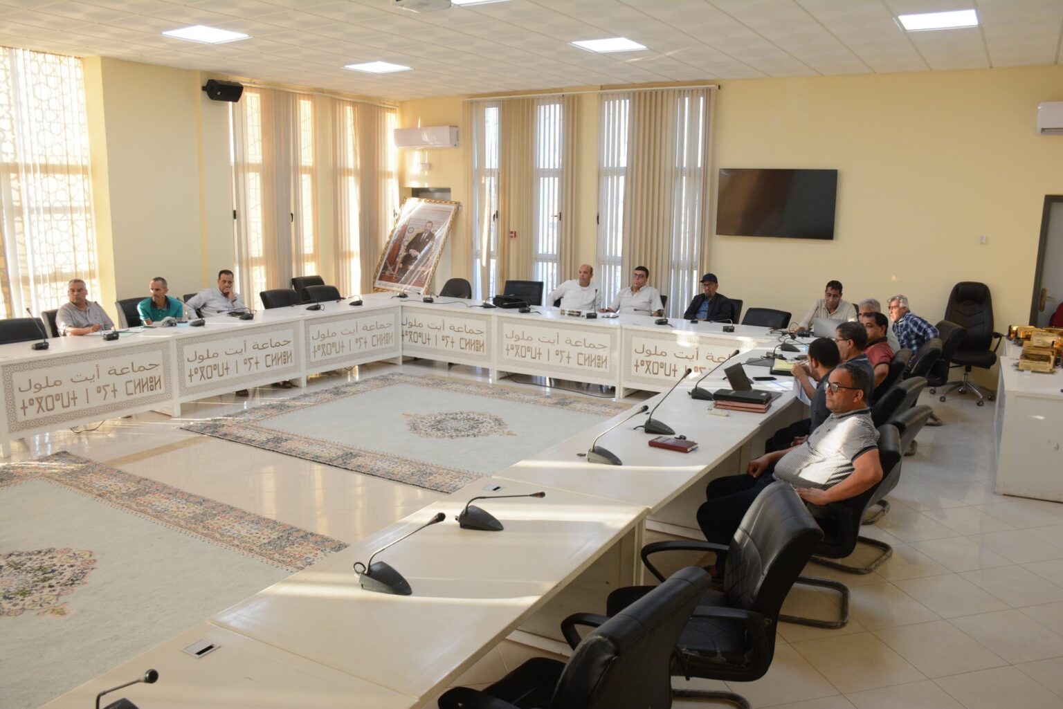 انسحاب الاستقلال يعيد خلط أوراق التحالف المسير لجماعة أيت ملول انسحاب الاستقلال يعيد خلط أوراق التحالف المسير لجماعة أيت ملول