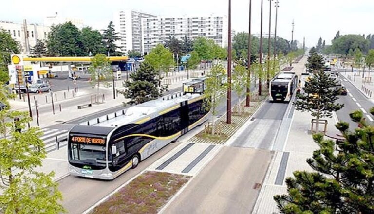 إلغاء اختيار المشغل الجديد لقطاع النقل الحضري وشبه الحضري في أكادير الكبير