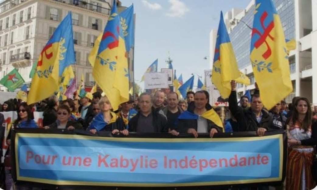 من تندوف إلى تيزي وزو: “عودة تقرير المصير إلى صاحبه الأصلي”