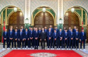 الأمير مولاي الحسن يكرم “أشبال الأطلس” أبطال مونديال الشباب 2025.. تتويج تاريخي يجسد الرؤية الملكية ودور أكاديمية محمد السادس في صنع أبطال العالم”