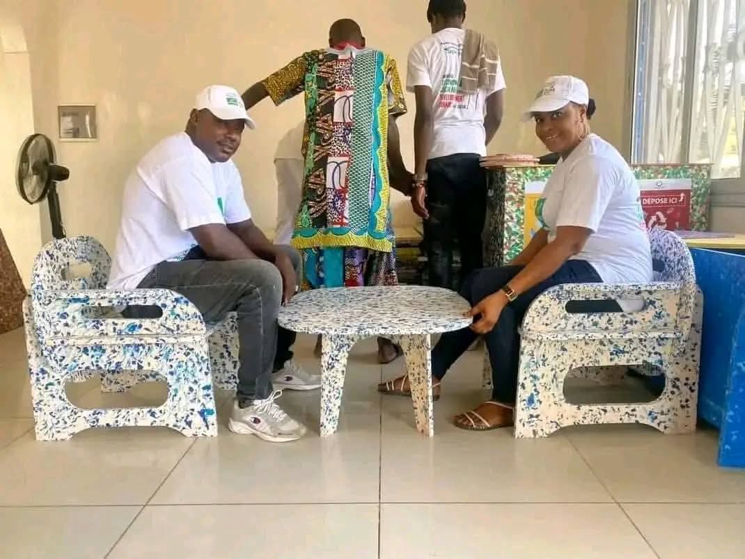 الابتكار الأخضر في إفريقيا: كيف يصنع الشباب مستقبل القارة بأيديهم