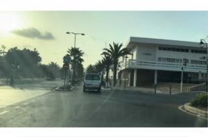 شارع الجيش الملكي بأكادير بين الفوضى والإهمال… من ينقذ الساكنة؟