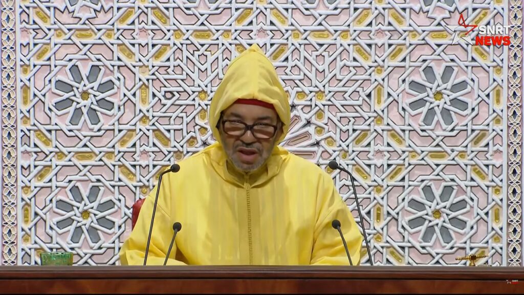 الملك محمد السادس يوجه بتسريع التنمية الترابية والعدالة الاجتماعية: رؤية جديدة للنتائج والرقمنة