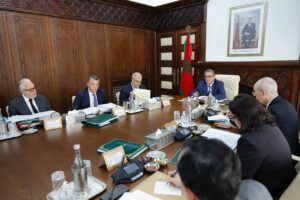 مجلس الحكومة يصادق على مراسيم للضمان الاجتماعي و5G ويُحدث منطقة تسريع صناعي بمكناس