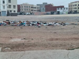 أكادير: سكان حي الوفاء يطالبون بإعادة الحياة إلى حديقة “مظلمة”