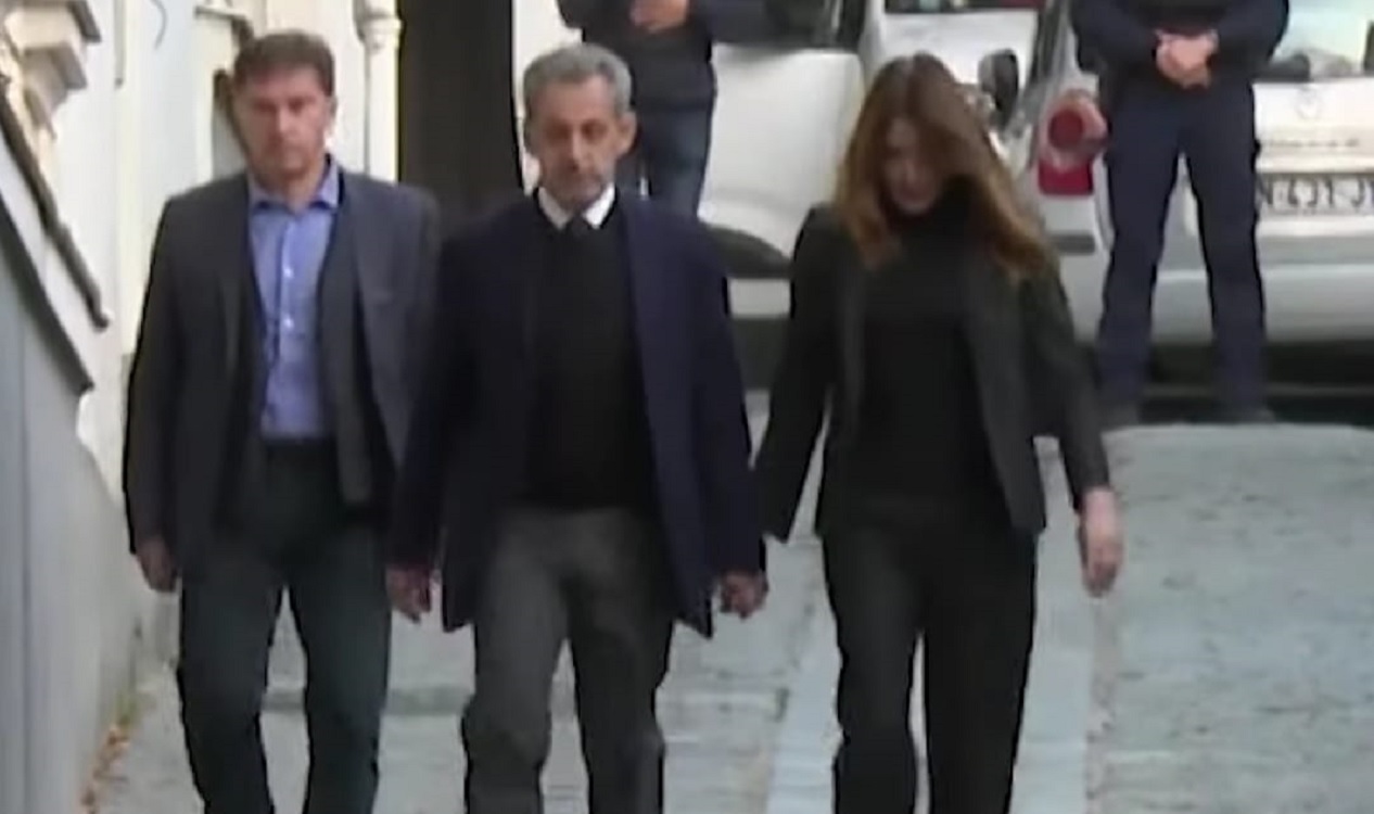 صيام ساركوزي في “لا سانتيه”: زبادي الاحتجاج أم خوف التسميم؟