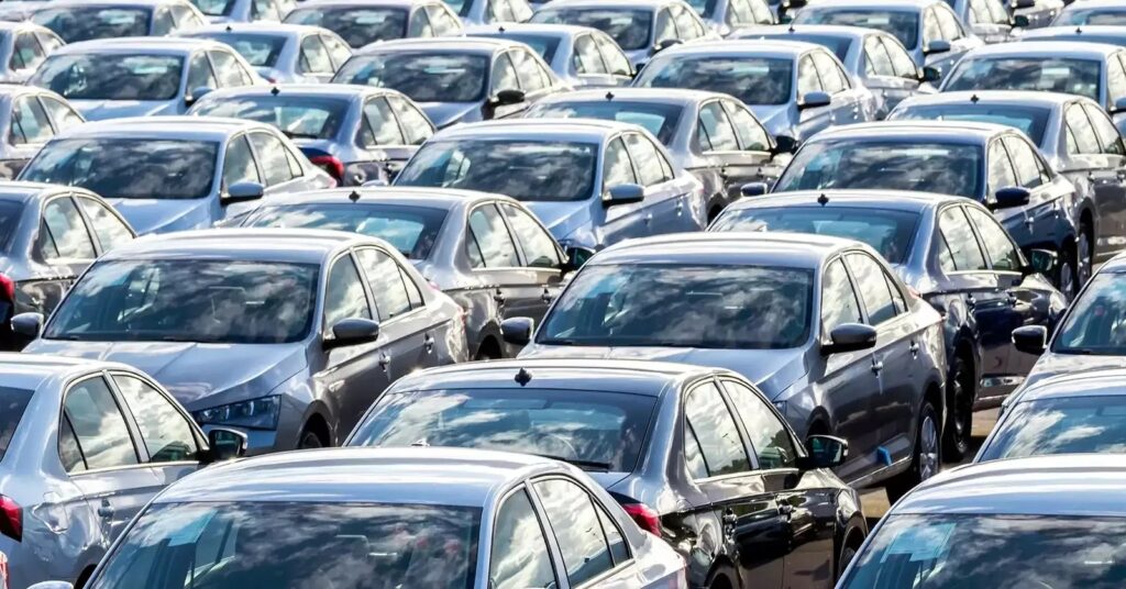 سوق السيارات المستعملة بالمغرب.. أسعار منفلتة وحيل خطيرة تهدد جيوب المستهلكين