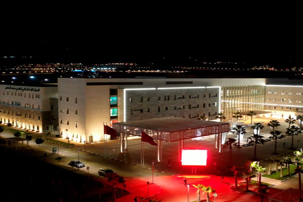 مستشفى محمد السادس بأكادير يفتح أبوابه بتجهيزات حديثة و867 سريراً لخدمة ساكنة سوس ماسة