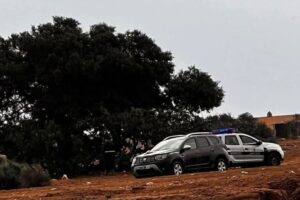 مأساة مروعة تهز ضواحي أكادير: عاصفة رعدية تنهي حياة شخص وكلبيه في اشتوكة آيت باها