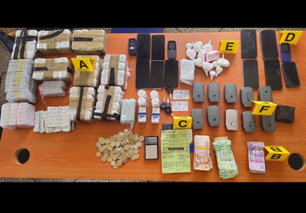 حجز 26 ألف قرص مخدّر و تفكيك شبكة تهريب دولي بالطائرات المُسيّرة