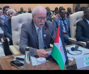 القمة التي بدأت بالجدل: الجزائر تناور، وأنغولا تلتزم الصمت، والمغرب يتصرف كدولة مسؤولة