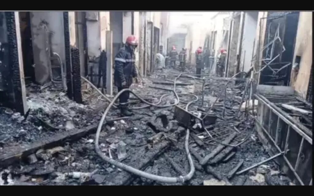 حريق تازة القديمة: النيران تلتهم 50 متجراً في سوق القبة وتثير الجدل حول سلامة الأسواق