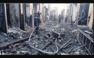 حريق تازة القديمة: النيران تلتهم 50 متجراً في سوق القبة وتثير الجدل حول سلامة الأسواق