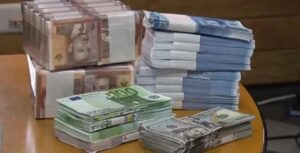 فرض “الضريبة على الثروة” ودعم الصحة والتعليم.. هذه أبرز ملامح تعديلات المعارضة على قانون المالية 2026