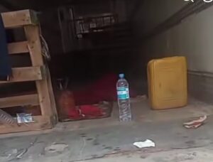 سائق مغربي معتقل يطلق نداء استغاثة من غينيا كوناكري