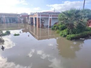 الواد الحار يحاصر محلات الفخار بزناتة