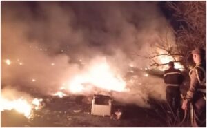 استنفار واسع بعد اندلاع حريق في مكب نفايات قرب وادي سوس