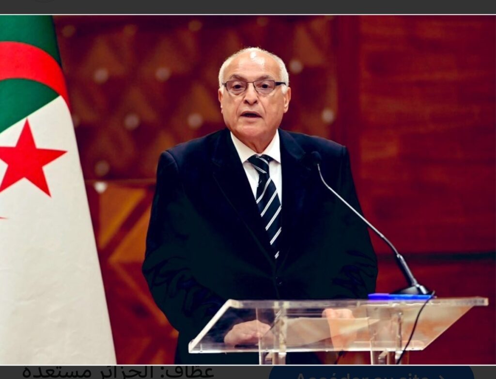 عطاف الجزائري.. بين الإستعطاف المهين بالخارج، والعنثرة اللغوية بالدّاخل