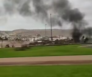 أكادير: مواطنون يستنكرون حرق النفايات بشارع الجيش الملكي ويطالبون بالتدخل