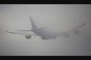 الضباب يربك سماء مراكش.. تحويل طارئ للرحلات الجوية صوب مطاري أكادير والدار البيضاء